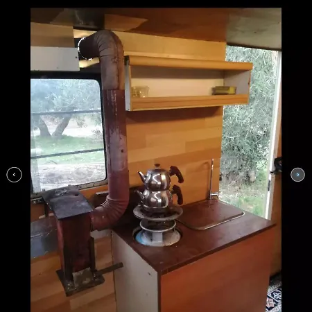 Hotel Karavan *